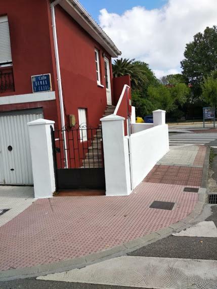 萨利纳斯Casa De Vacaciones Y Escapadas, Salinas, Asturias, Espana别墅 外观 照片